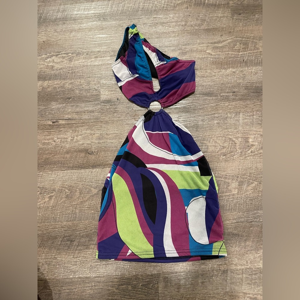 PrettyLittleThing Cut Out Mini Dress
